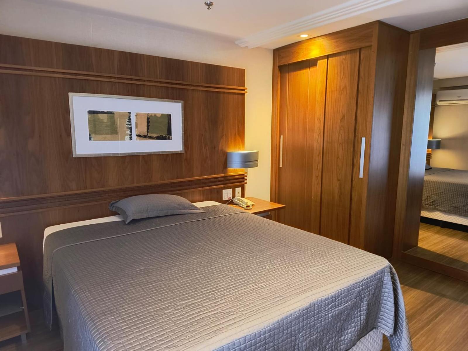 Hotel Grand Mercure Flat Particular Com Varanda, Garagem E Wi-Fi Brezilya Dış mekan fotoğraf